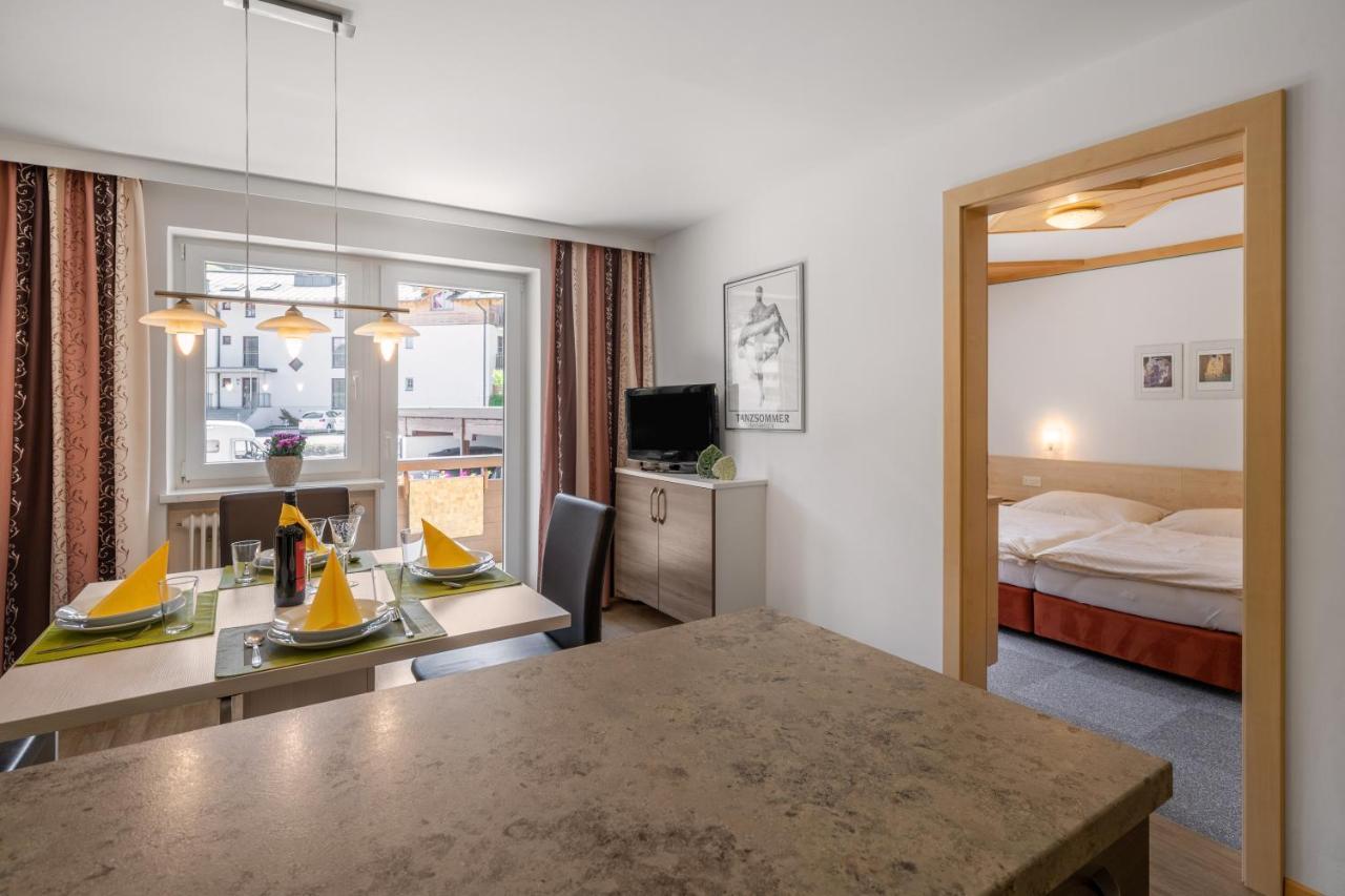 Haus Voglreiter - Inkl Sommerkarte, Zentrale Und Ruhige Lage, Garten Mit Spielplatz Kaprun Luaran gambar